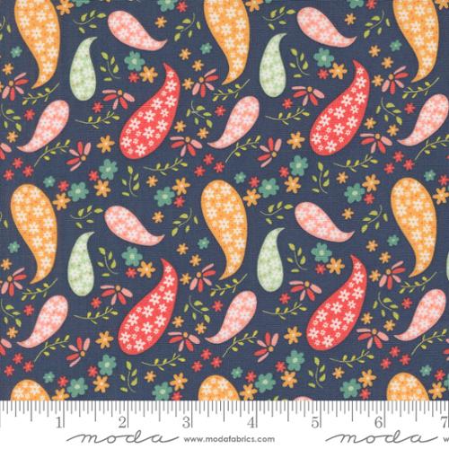 Moda - Raspberry Summer Blueberry Pasley by Sherri & Chelsi 37691 20