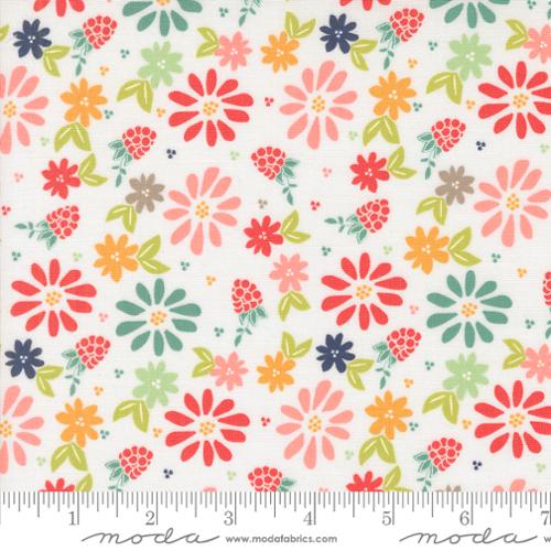 Moda - Raspberry Summer Cloud Flowers - by Sherri & Chelsi 37690 11