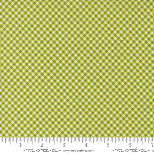Moda - Raspberry Summer Lin Checker - by Sherri & Chelsi 37697 17