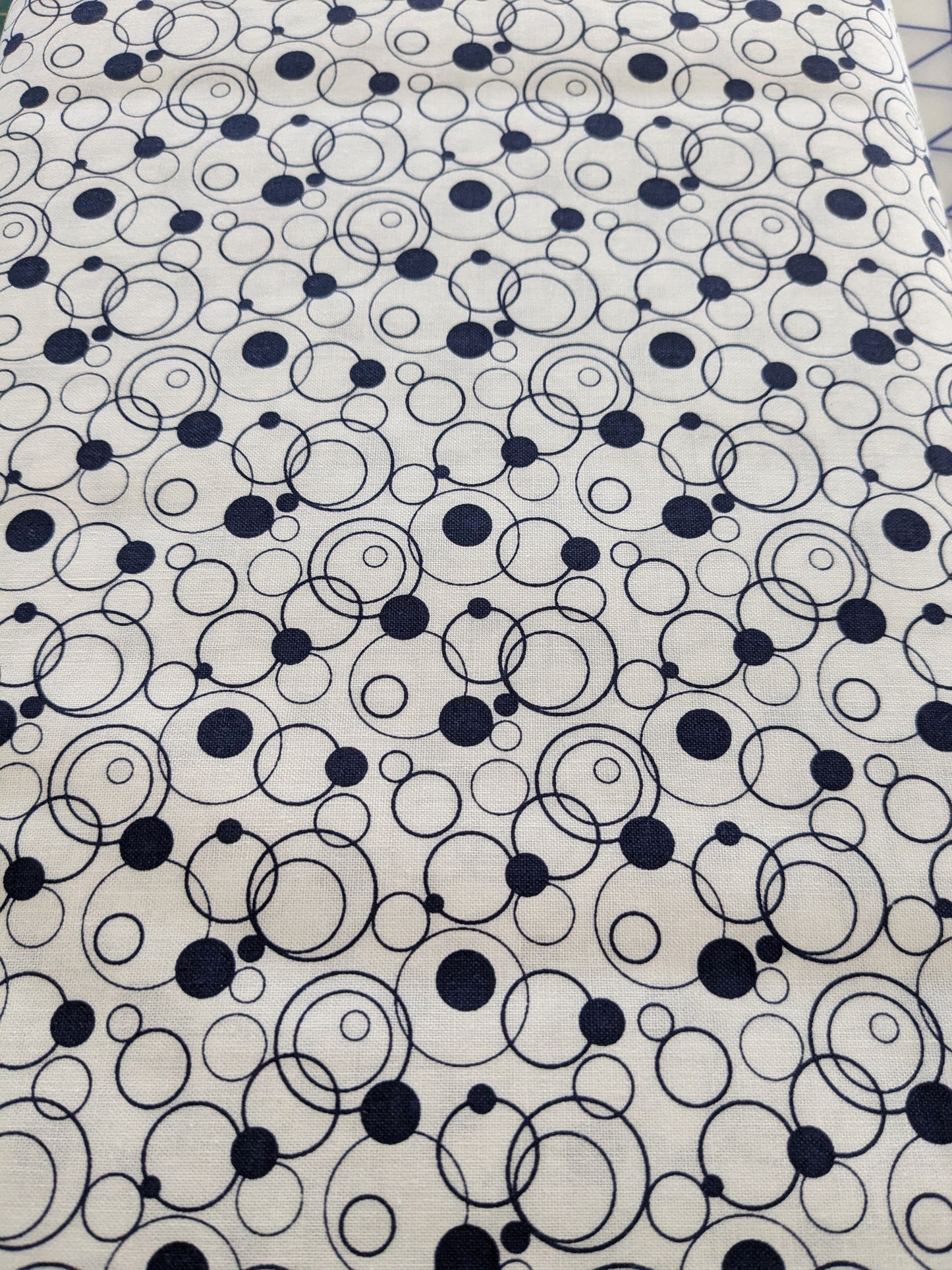 Riley Blake - Effervescence Circles - Navy