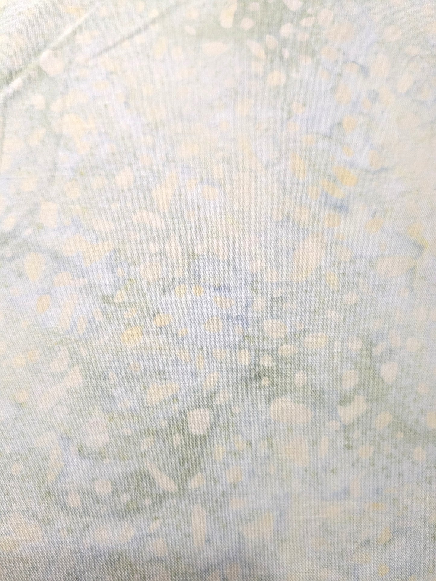 Expressions - Riley Blake - Batiks - Terrazzo Fog Gray