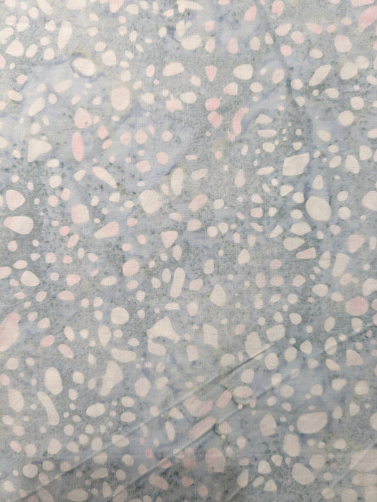 Expressions - Riley Blake - Batiks -  Terrazzo Powdered Pearl