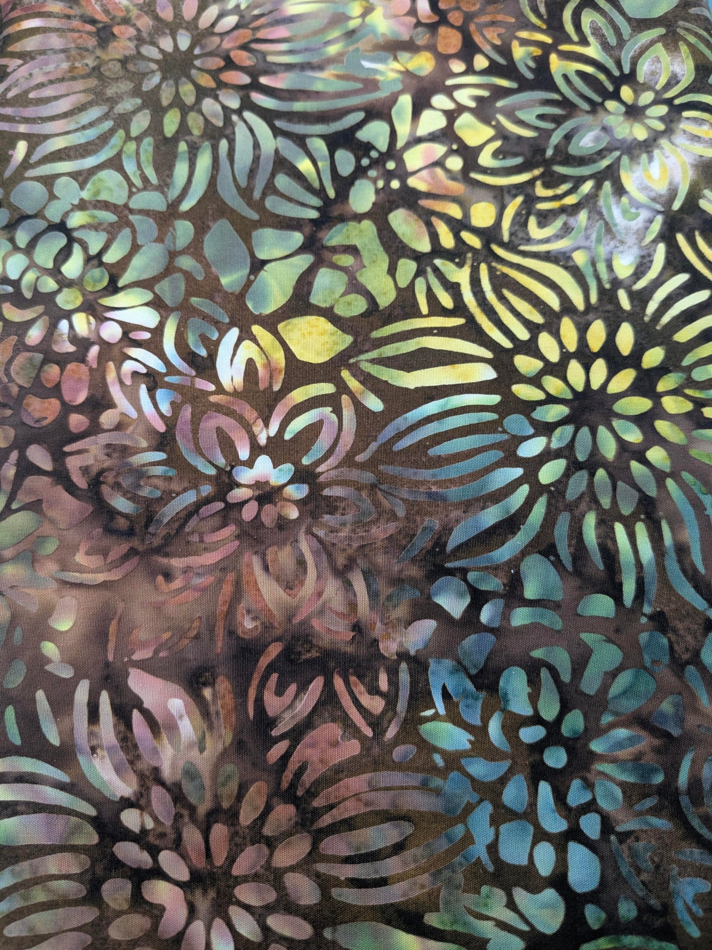Expressions - Riley Blake - Batiks -   Floral Reflections Autumn Leaves